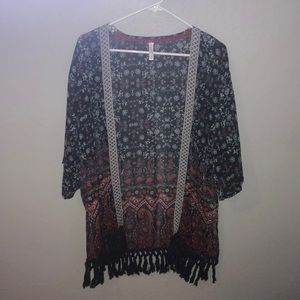 Xhilaration kimono